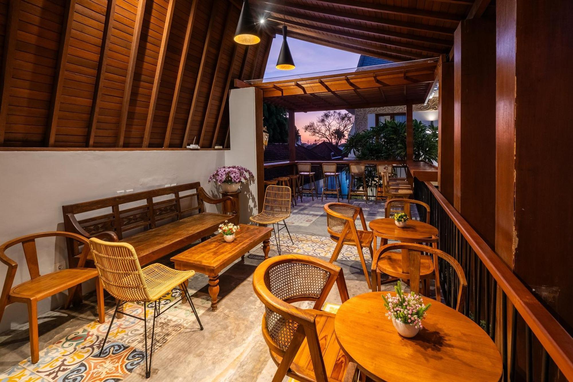 Mahesa Suites Seminyak Екстер'єр фото