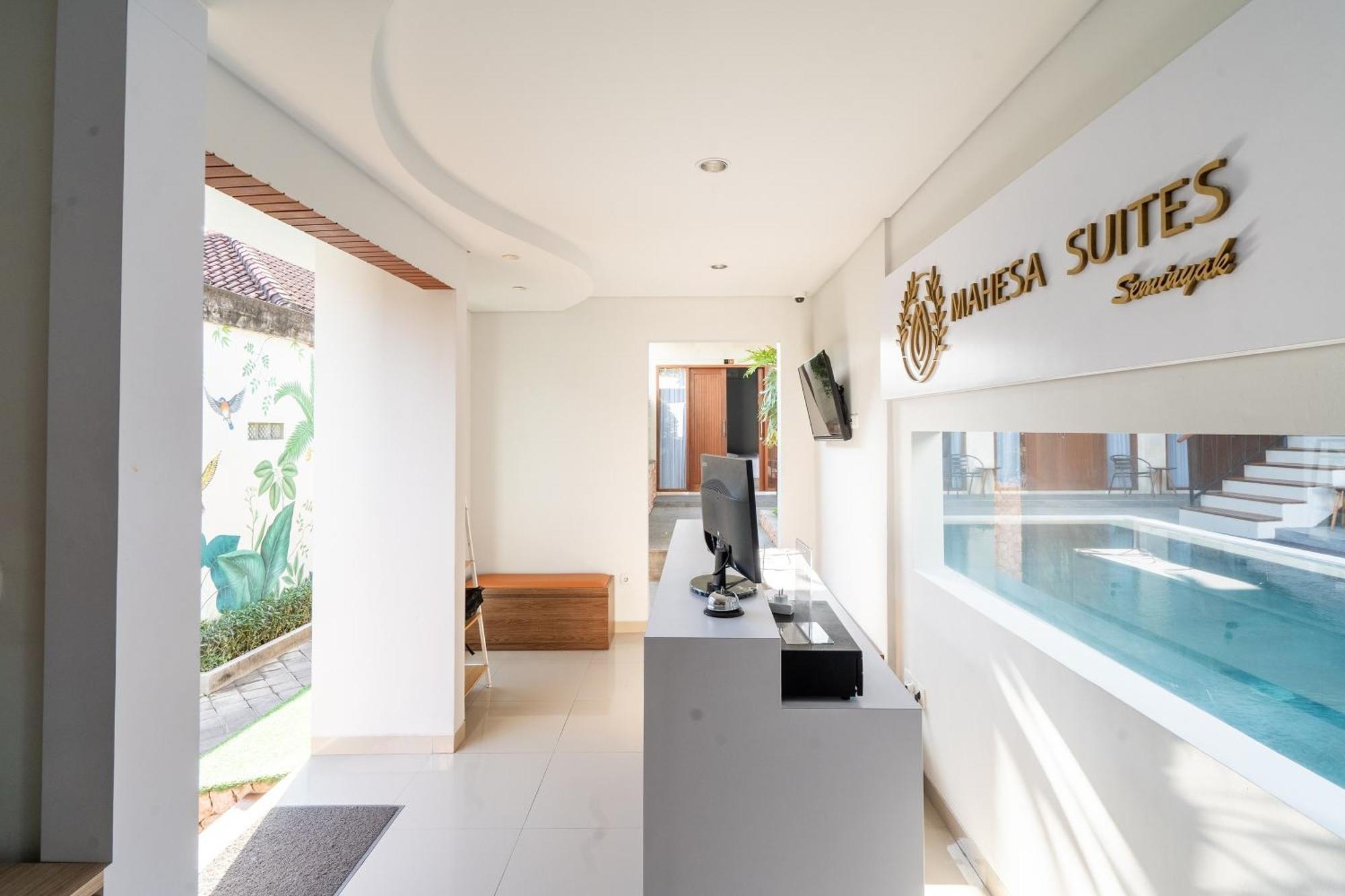 Mahesa Suites Seminyak Екстер'єр фото