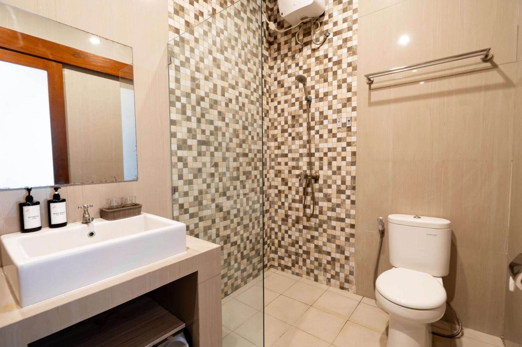 Mahesa Suites Seminyak Екстер'єр фото